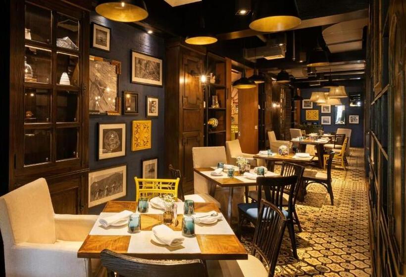 בית מלון כפרי Indigo Bali Seminyak Beach, An Ihg