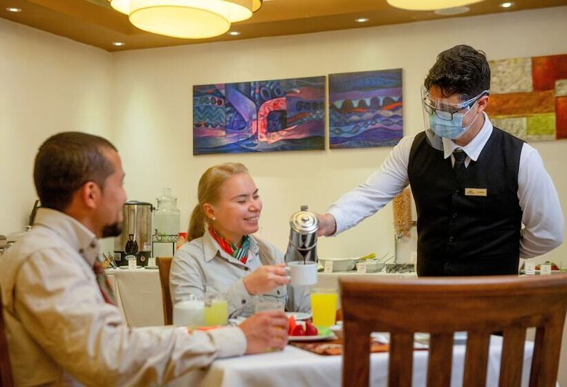 فندق Intiwatana El Tambo