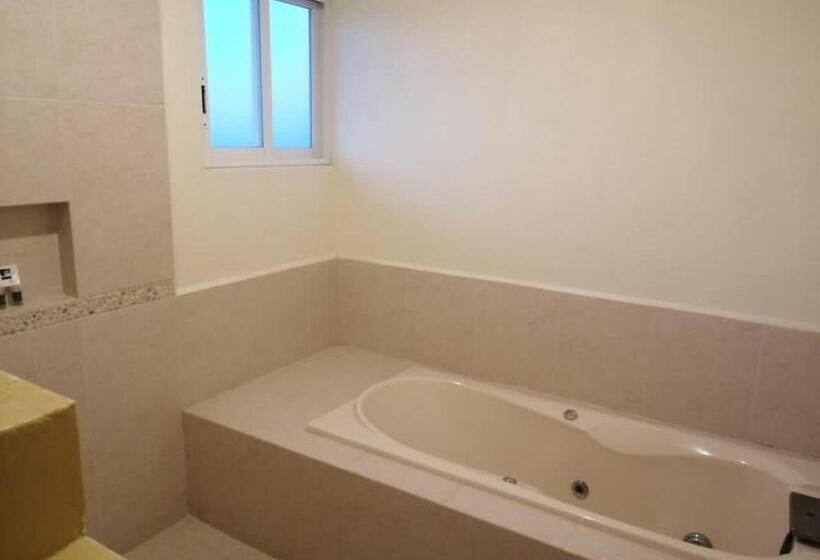 בית מלון כפרי Js