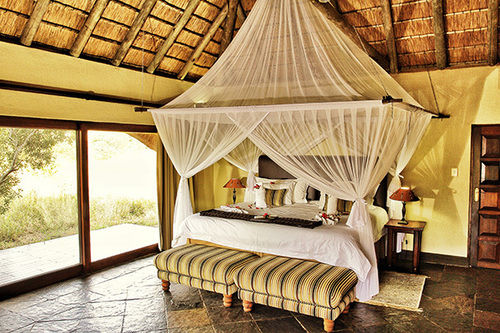 בית מלון כפרי Kambaku River Sands