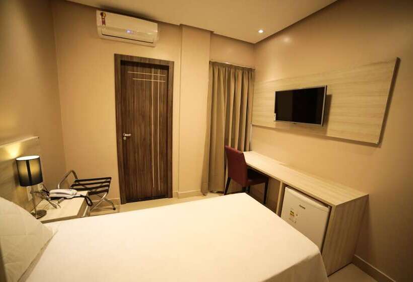 Отель London Santarem