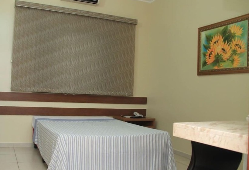 Отель Marcellus