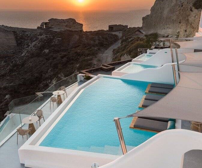 هتل Maregio Suites