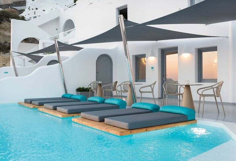 هتل Maregio Suites