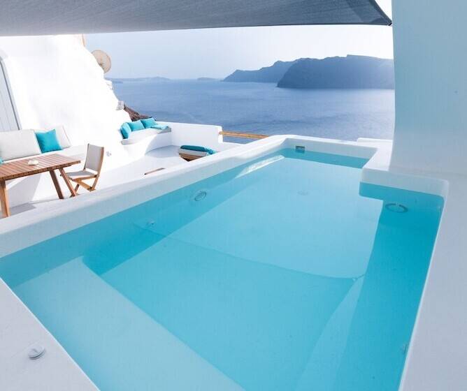 هتل Maregio Suites