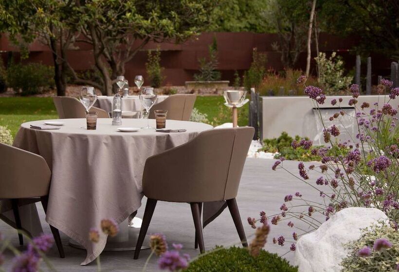 Отель Mas De Boudan