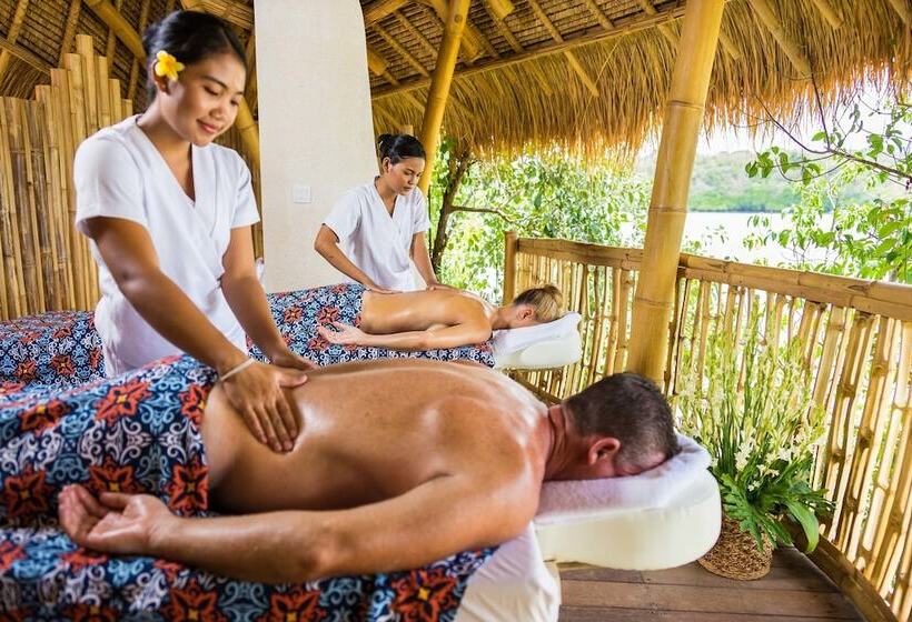 בית מלון כפרי Menjangan Dynasty Resort