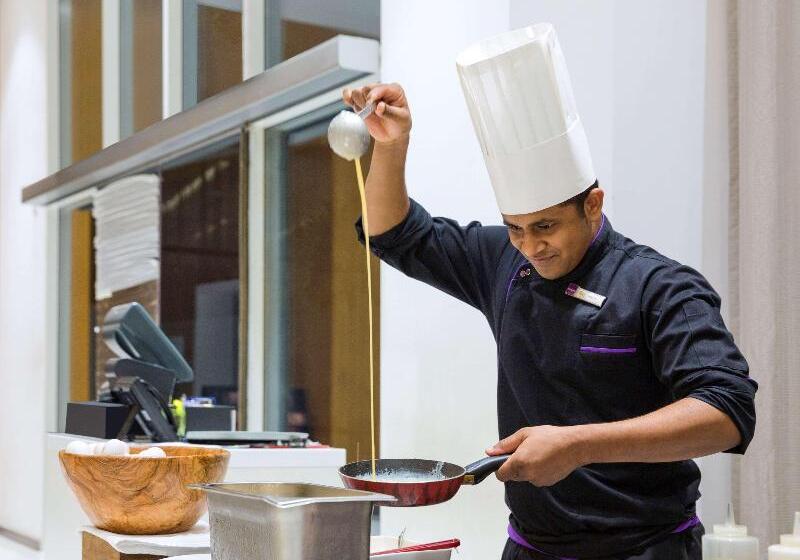 هتل Mercure Sohar