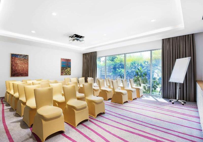 هتل Mercure Sohar