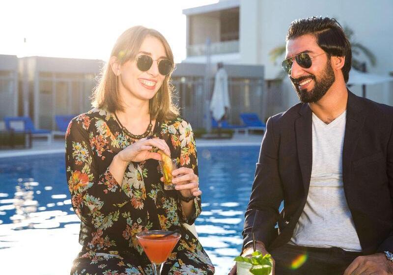 هتل Mercure Sohar