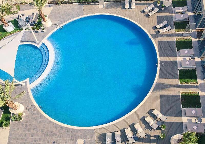 هتل Mercure Sohar