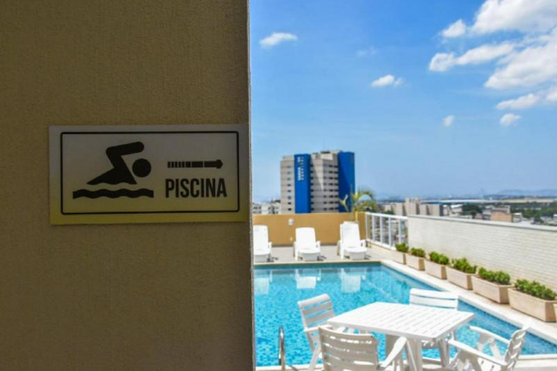 ホテル Mont Blanc Suites Duque De Caxias