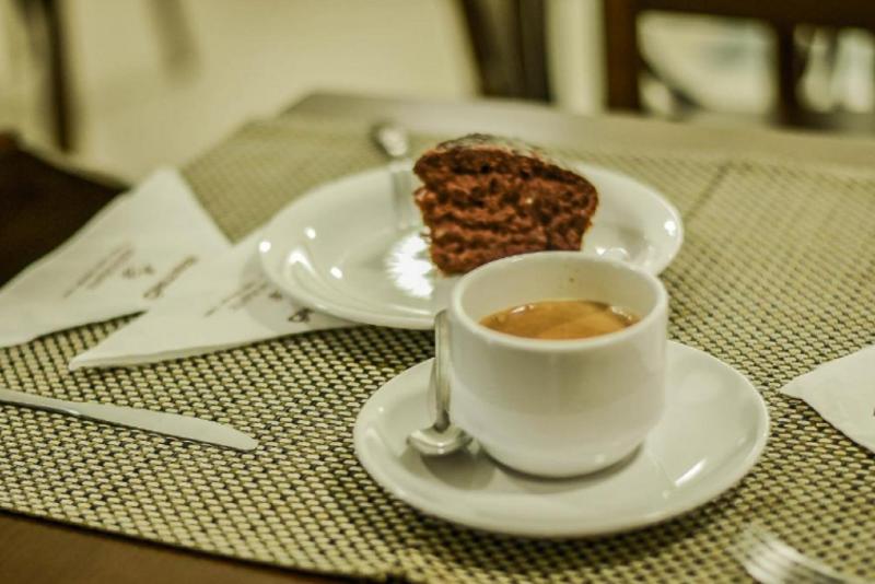 ホテル Mont Blanc Suites Duque De Caxias