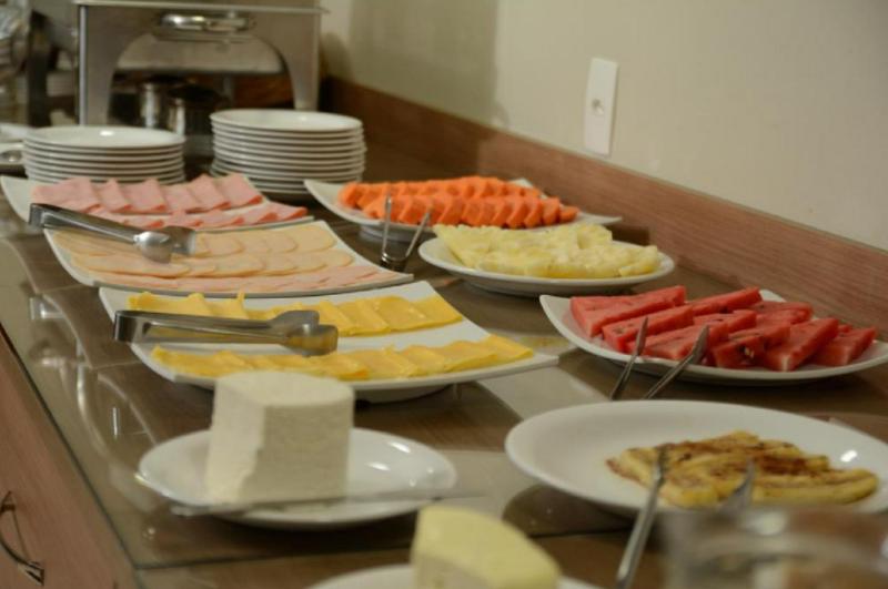 ホテル Mont Blanc Suites Duque De Caxias