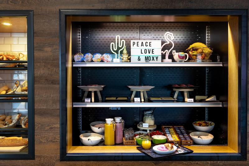 Отель Moxy Frankfurt Eschborn