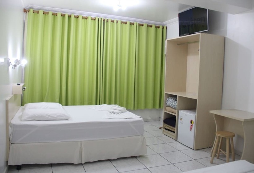 호텔 Oasis Chartouni