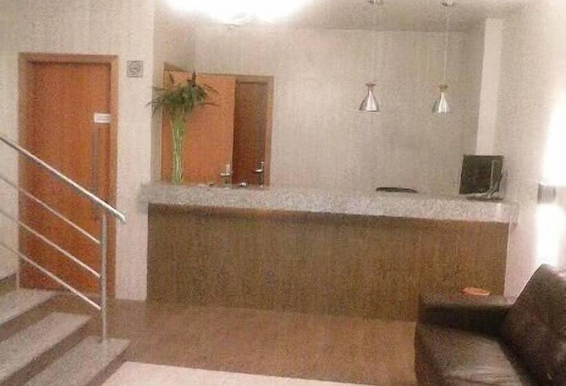 酒店 Palmeiras Ltda