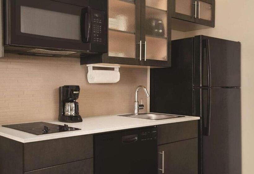 בית מלון כפרי Park Inn By Radisson, Calgary Airport North, Ab