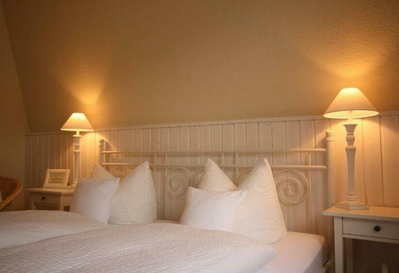 ホテル Pfälzer Hof