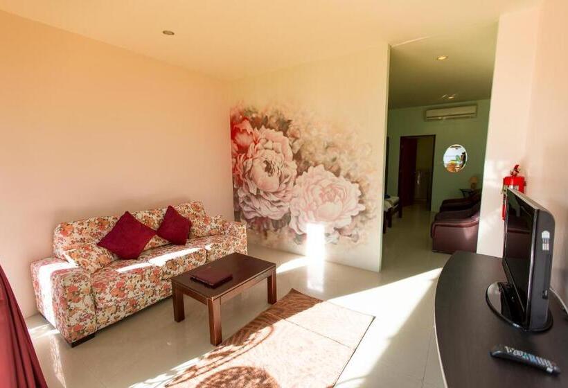 בית מלון כפרי Phuket Wake Park