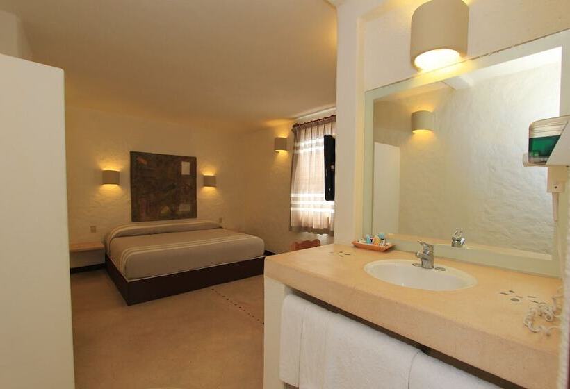 فندق Plaza Tangolunda