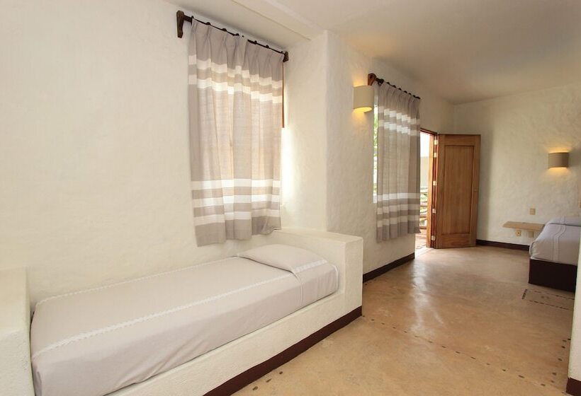 هتل Plaza Tangolunda