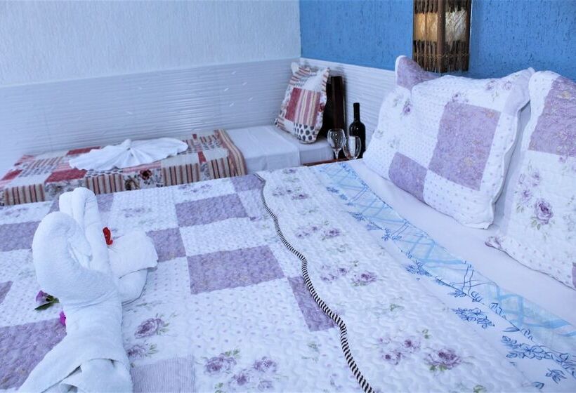 Отель Porto Bahia