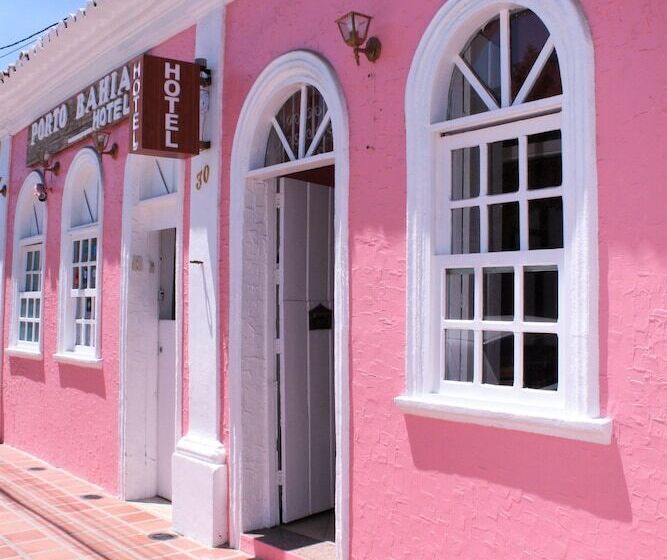 Отель Porto Bahia