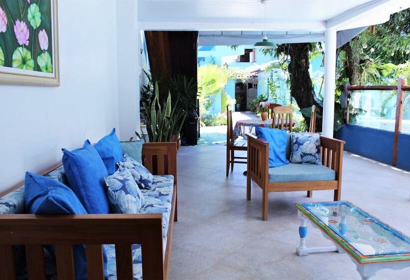 Отель Porto Bahia