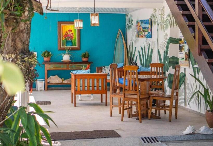 Отель Porto Bahia