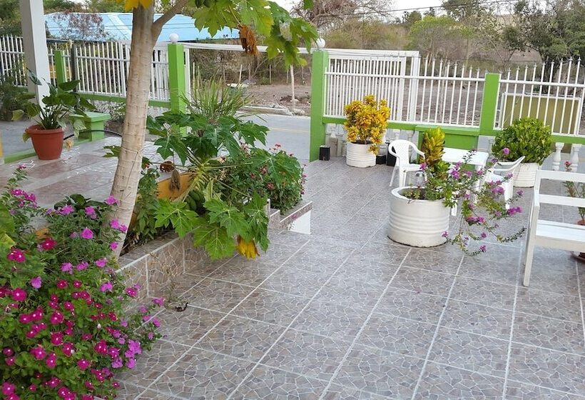 ホテル Posada Enilda