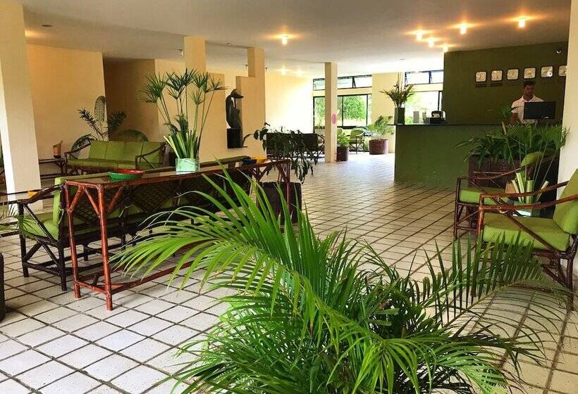 בית מלון כפרי Pousada Baia Dos Corais