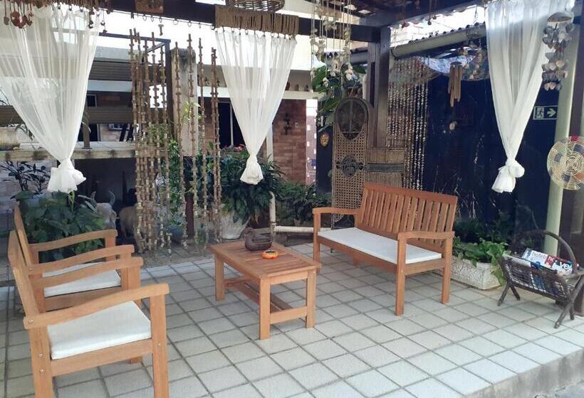 Отель Pousada Casuarinas