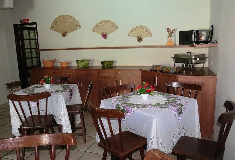 فندق Pousada Dos Navegantes