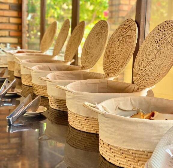 فندق Pousada Refúgio Jardim De Canoa By Borboleta