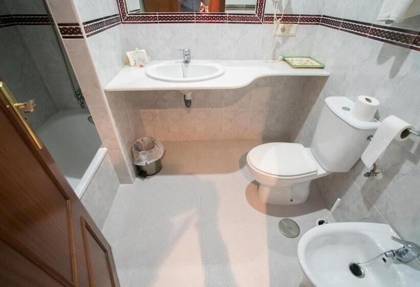 هتل Pozo Del Duque Ii