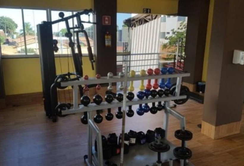 호텔 Pumma Business