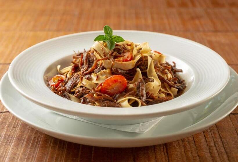 Отель Real Villa Bella