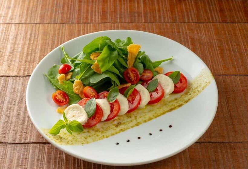 Отель Real Villa Bella