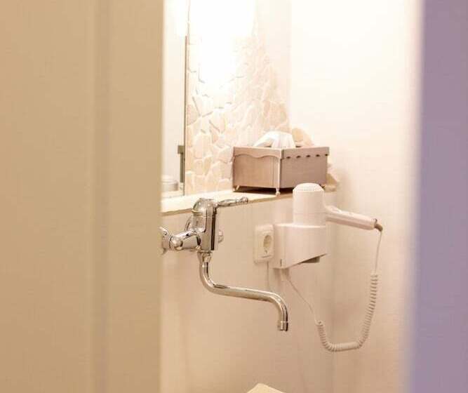 酒店 Residenz Schloss Engers