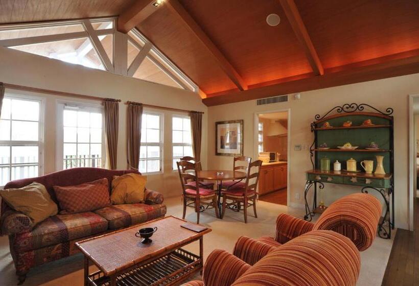 فندق Forest Hills Garden