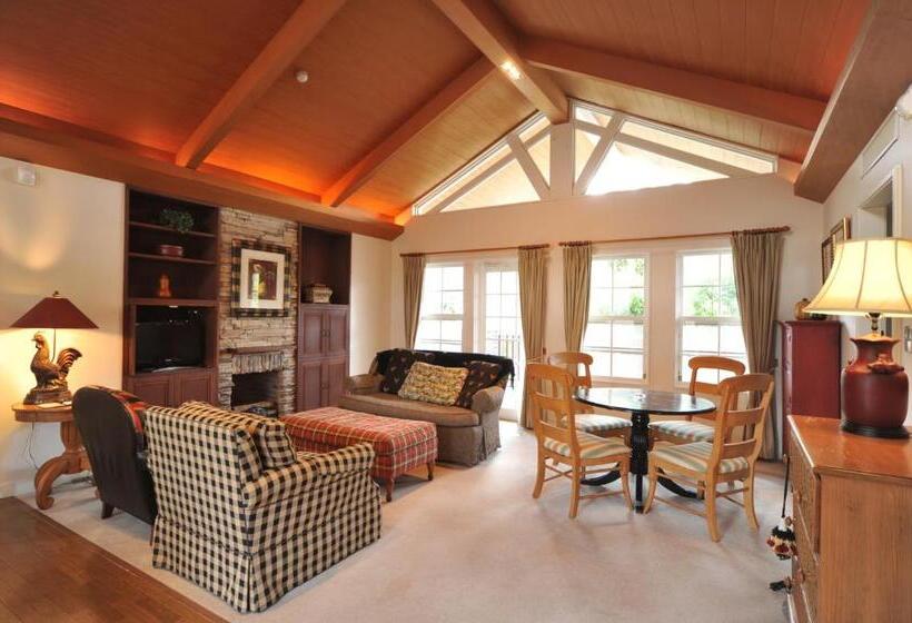 فندق Forest Hills Garden