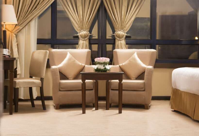 בית מלון כפרי Razana Al Rowdah