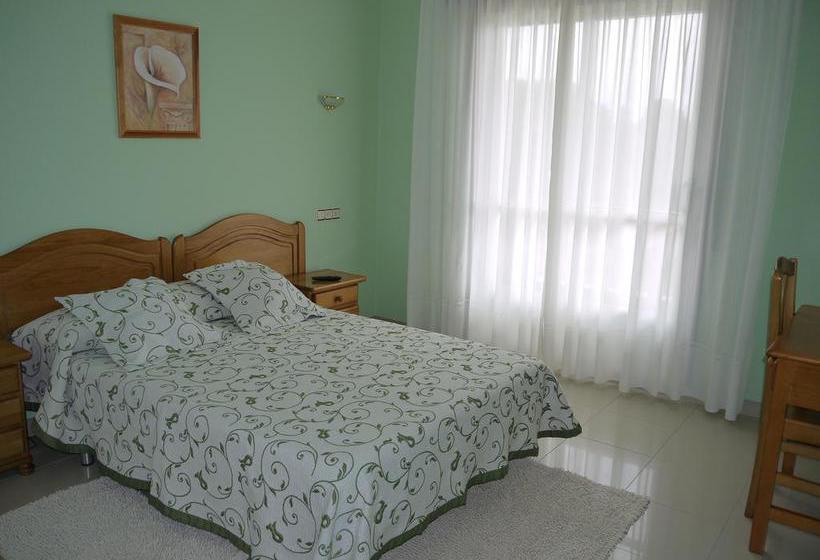 בית מלון כפרי Rochas