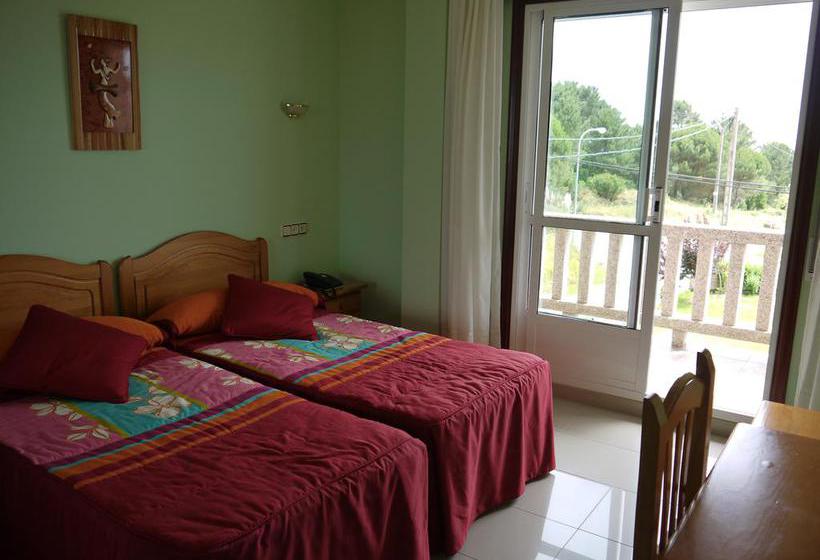 בית מלון כפרי Rochas