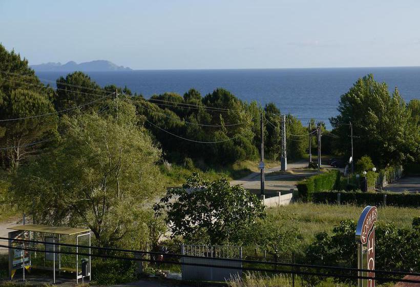 בית מלון כפרי Rochas