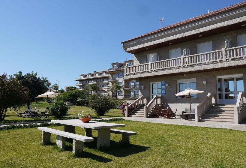 בית מלון כפרי Rochas