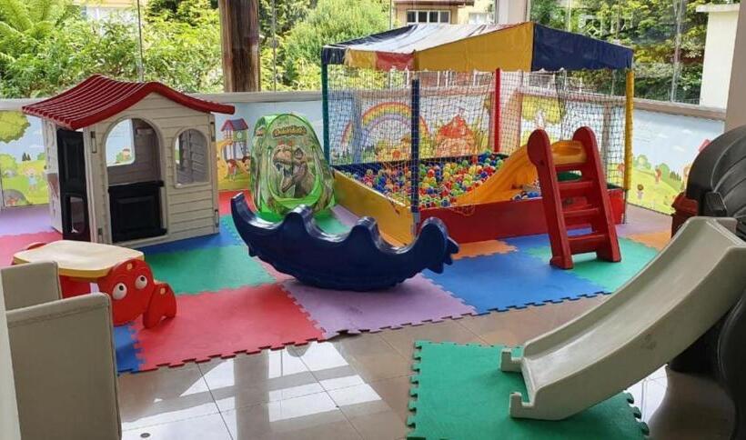 Sky Premium Hotel Gramado   ótima Localização