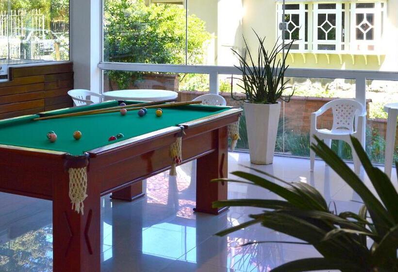 Sky Premium Hotel Gramado   ótima Localização