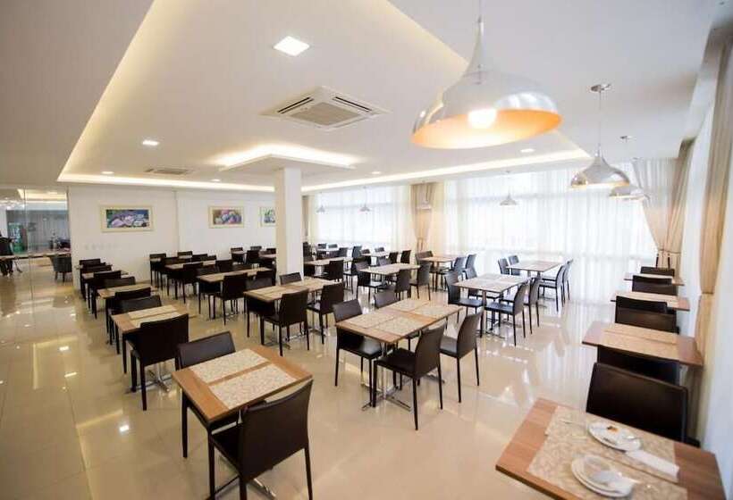 Sky Premium Hotel Gramado   ótima Localização